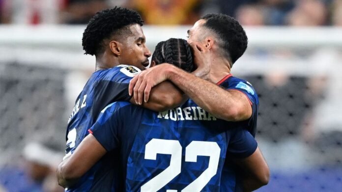 World Cup Daily: Cape Verde through to the knockouts, Uruguay out
