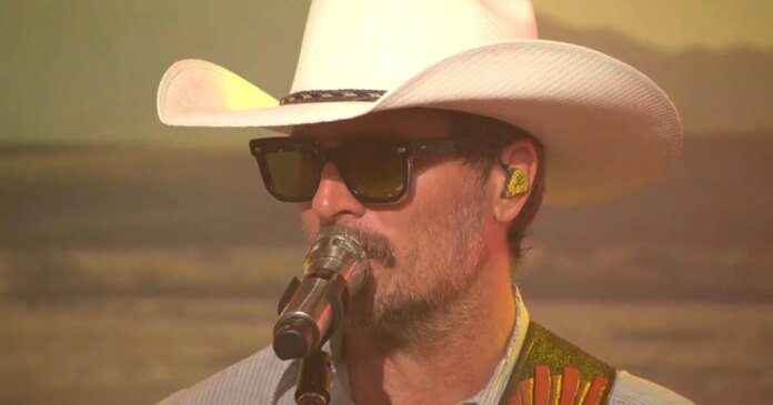 Saturday Sessions: Midland performs 
