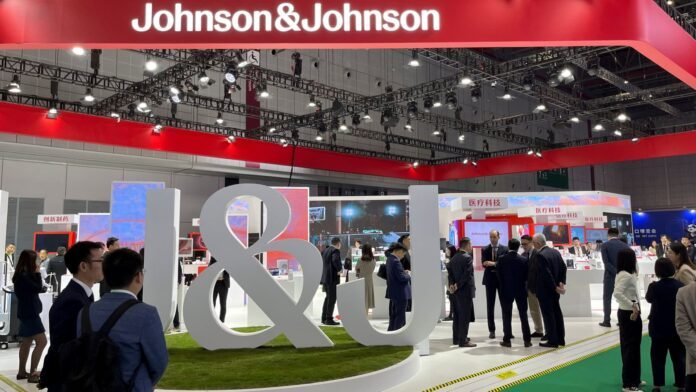 AI stocks rebound, and why J&J's earnings guidance cut is not cause for concern