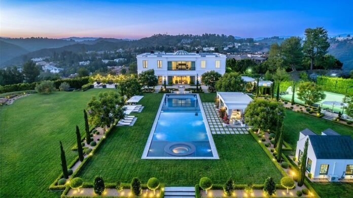 Anthony Davis sells Los Angeles home for $32,000,000