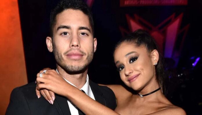 Ariana Grande 'happy' with Ricky Alvarez after surprise concert shoutout