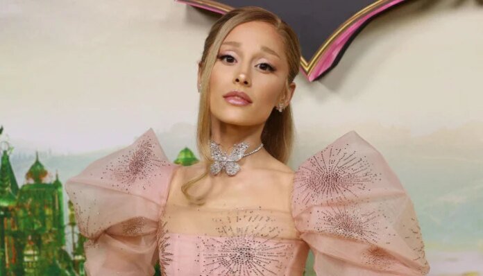 Ariana Grande sparks fear over health after new pictures