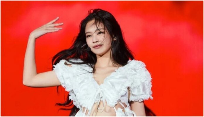Blackpinks’ Jennie breaks the internet yet again: Watch