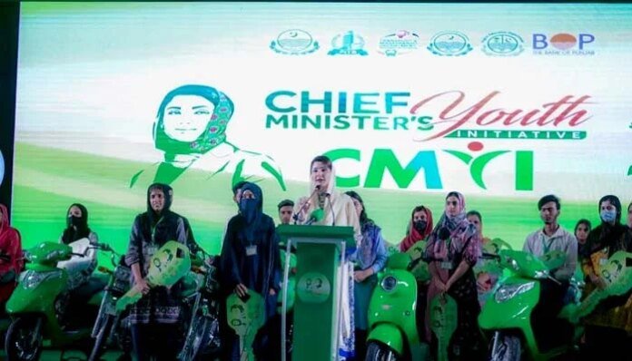 CM Maryam announces 100,000 free electric bikes for students