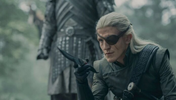 Ewan Mitchell says fans are afraid of him after dark 'House of the Dragon' role 
