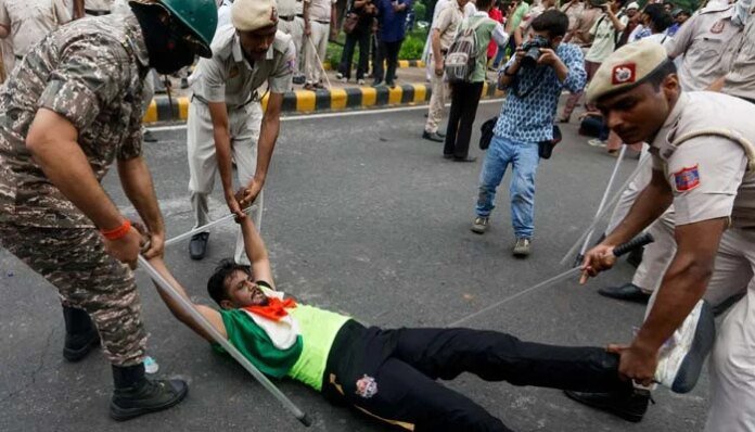 Food, fury and supporters near and far keep India protest alive
