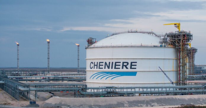 Fossil Fuel Executives Cash In