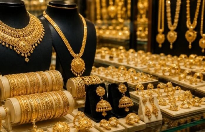 Gold prices in Pakistan edge higher as per tola rate rises - SUCH TV