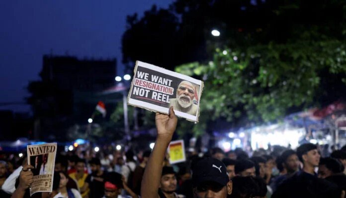 India's Modi under pressure as youth protest leaders set for more talks