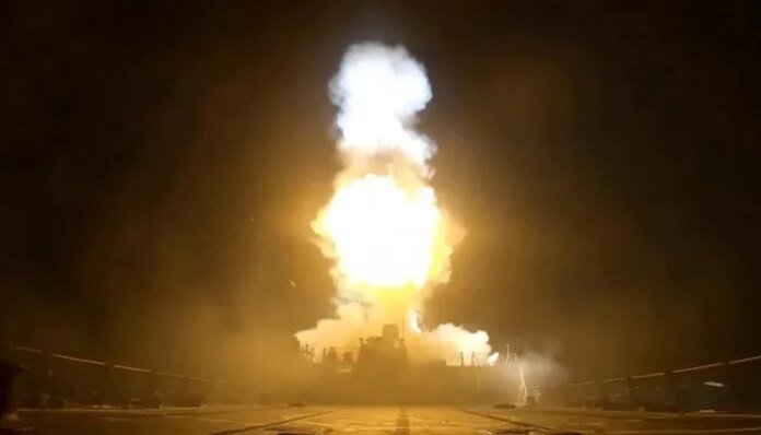 Iran, US exchange fresh missile and drone attacks across Gulf