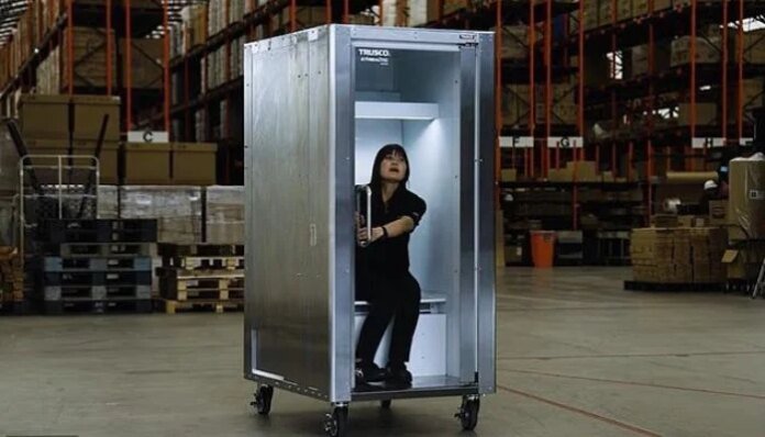 Japan builds 'human fridge' to cool you almost instantly