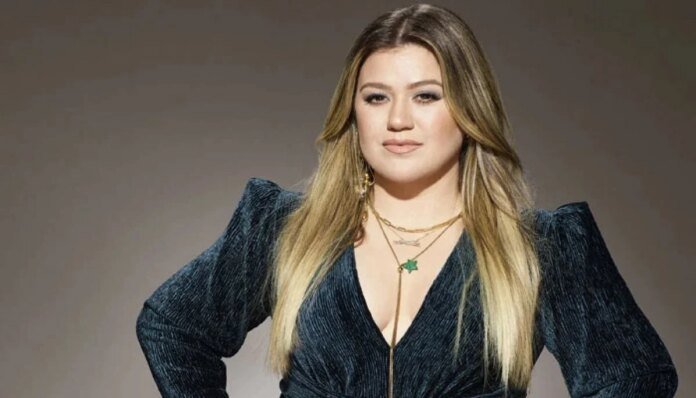 Kelly Clarkson talks about making single life ‘magical’ in fresh confession