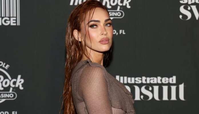 Megan Fox's hilarious reply to troll steals the spotlight