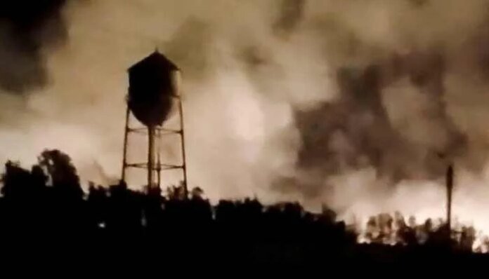'Not finished': US strikes continue for 11th successive night as Iran threatens reprisal