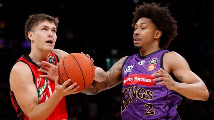 Ole Miss signs Australian pro Ben Henshall, sources say