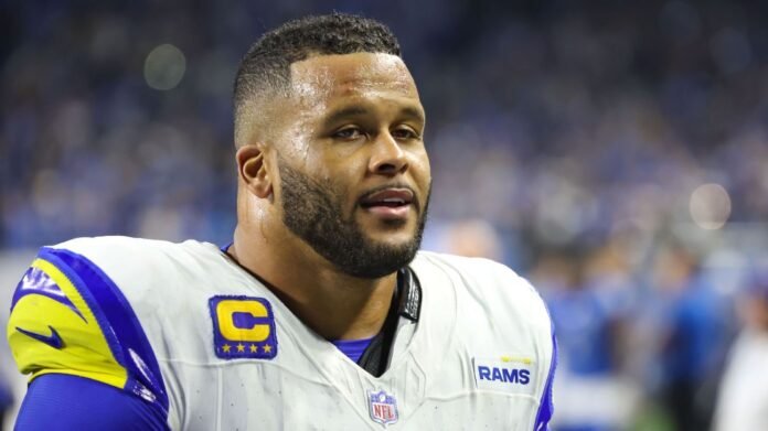 Retired Donald in 'regimented process' for possible Rams return