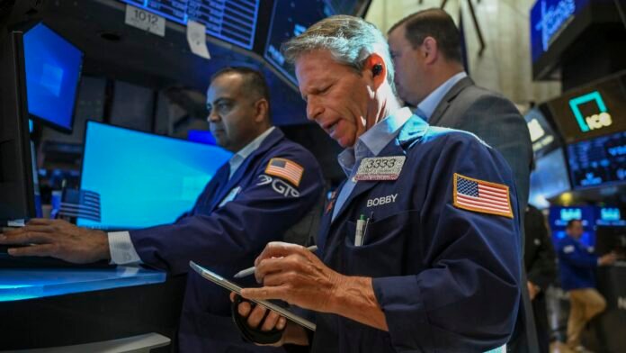 S&P 500 falls despite Iran fighting pause as chip stocks tumble: Live updates 