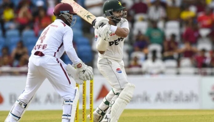 Shan, Imam lead Pakistan's fightback in opening Test