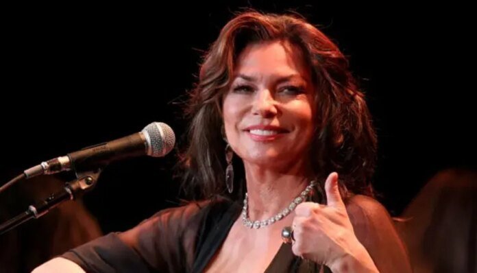 Shania Twain recalls finding love again after ex-husband's affair