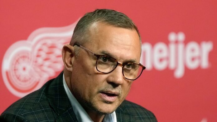 Steve Yzerman abruptly steps down as Red Wings GM