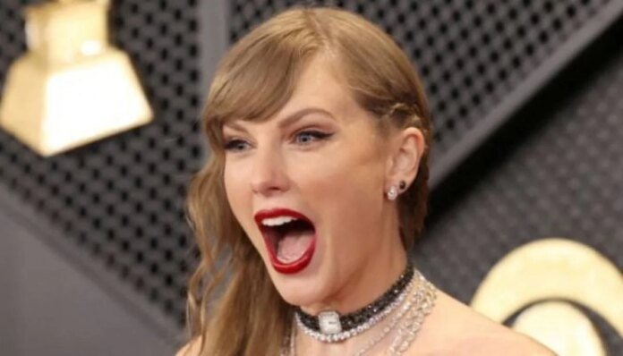 Taylor Swift fans get sweet surprise outside Madison Square Garden after wedding