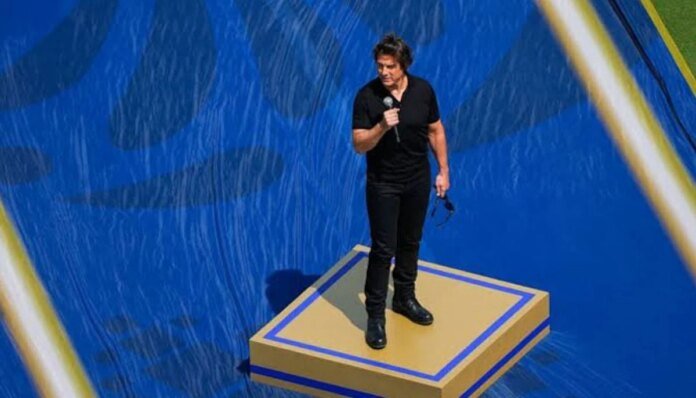 Tom Cruise humiliated reaction to bombing FIFA speech comes out