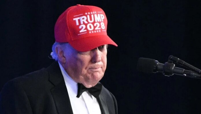 Trump bashes 'fake news,' stokes 2028 furore in press gala rerun