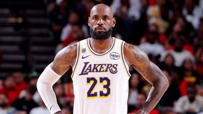 Winnipeg Jets poke fun at Miami Heat's LeBron presser link mistake