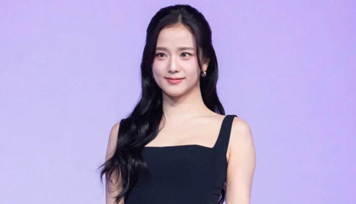 BLACKPINK's Jisoo breaks down in tears after sincere apology