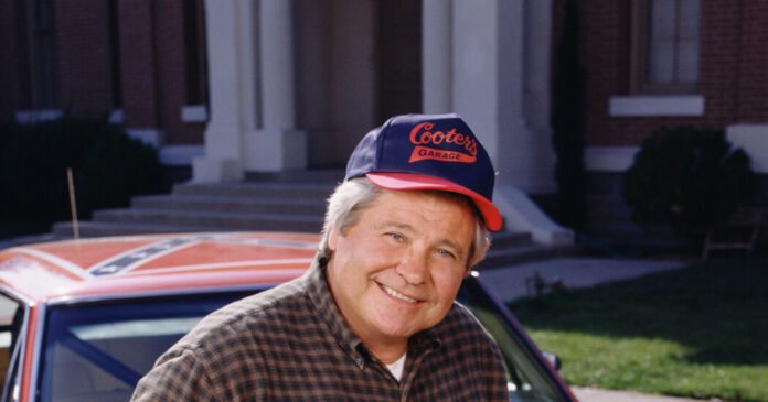 Ben Jones, ‘Dukes of Hazzard’ Actor and Congressman, Dies at 84