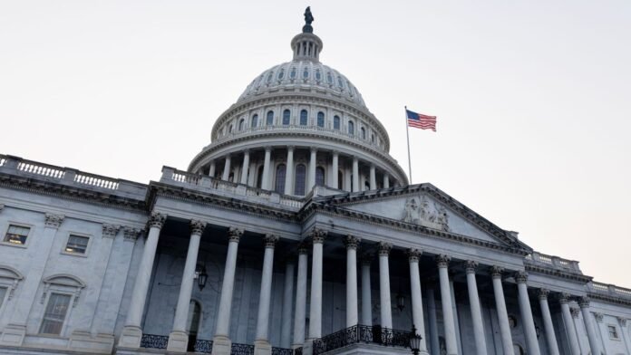 Big Ten, SEC support college sports bill, reviving Senate chances