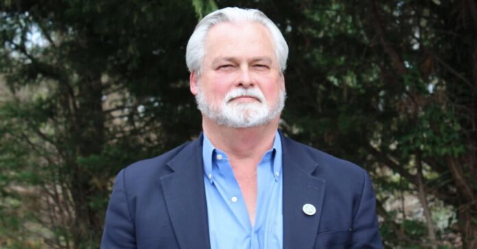Charles S. Faddis, Ex-C.I.A. Officer Who Pushed Conspiracy Theories, Dies at 68