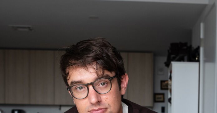 Ellis Ludwig-Leone’s ‘Quiet Hours’ Highlights the Home Piano