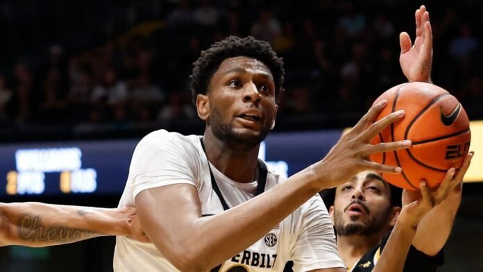 Ex-Vanderbilt basketball player Jalen Washington joins Tennessee after injunction