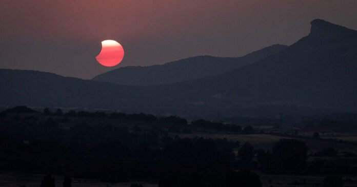 How to Catch the ‘Eclipse of the Century’ in 2027, When Spain, Egypt and More Go Dark