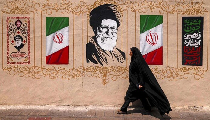 Iran sets conditions for restoring transit through Strait of Hormuz