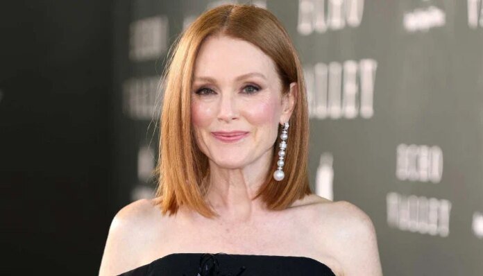 Julianne Moore returns to off-broadway stage in Sarah Ruhl's 'Faydra'