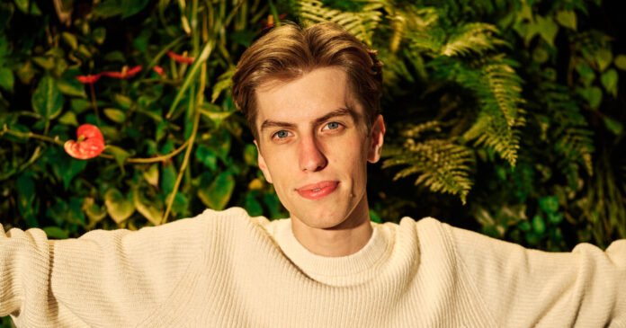 Leopold Aschenbrenner Built a Hot A.I. Hedge Fund. Then it Melted Down.
