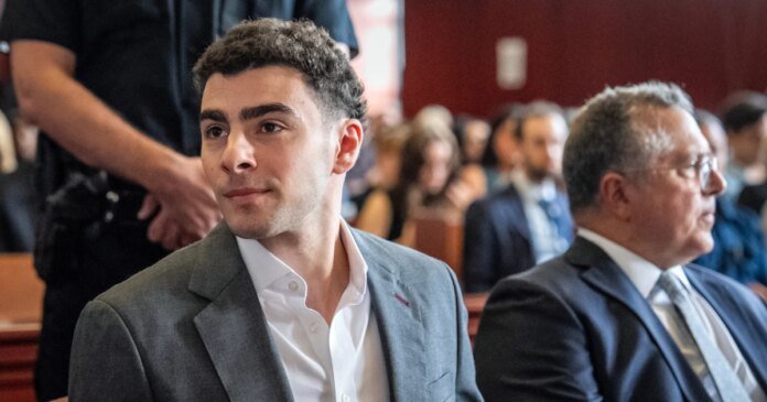 Luigi Mangione expected to plead guilty during Manhattan federal court hearing