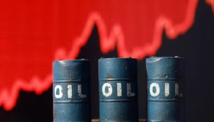 Oil heads for sizeable weekly gains as US-Iran talks stall, tensions mount