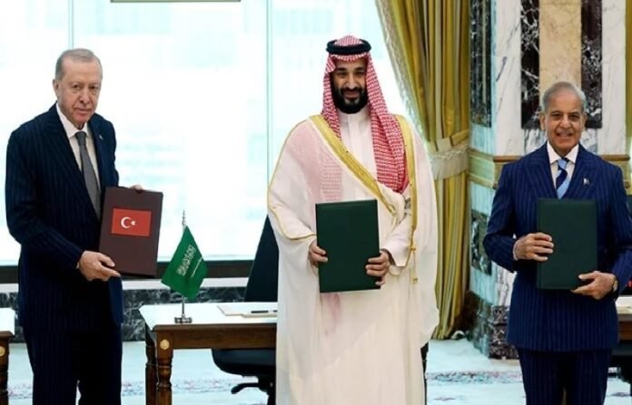 Pakistan, Saudi Arabia, Turkiye sign joint defence pact in Makkah - SUCH TV