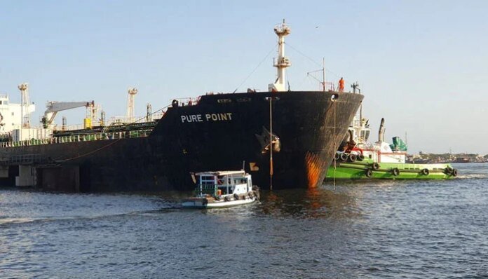 Pakistan plans to open new gateway for foreign oil suppliers