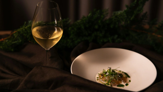 The Quiet Death Of The White Tablecloth, And What Comes After